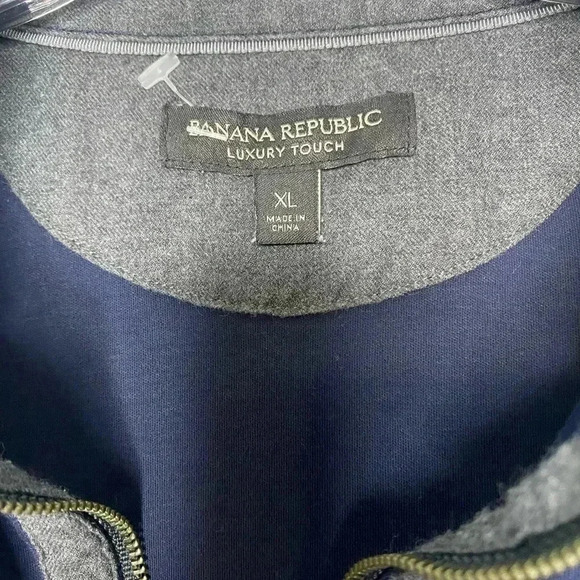 Banana Republic Luxury Touch Men’s Blue Half Zip Pullover Sweatshirt - Picture 5 of 6